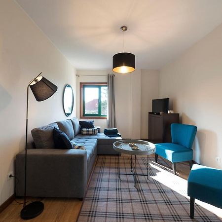 Lovelystay - Homey Feeling Flat W/ Free Parking Porto Zewnętrze zdjęcie