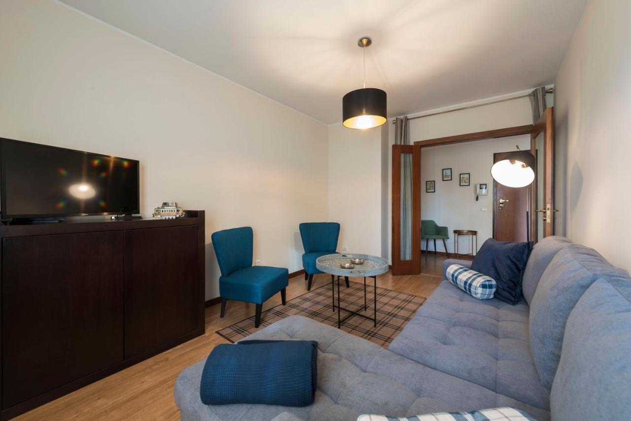 Lovelystay - Homey Feeling Flat W/ Free Parking Porto Zewnętrze zdjęcie