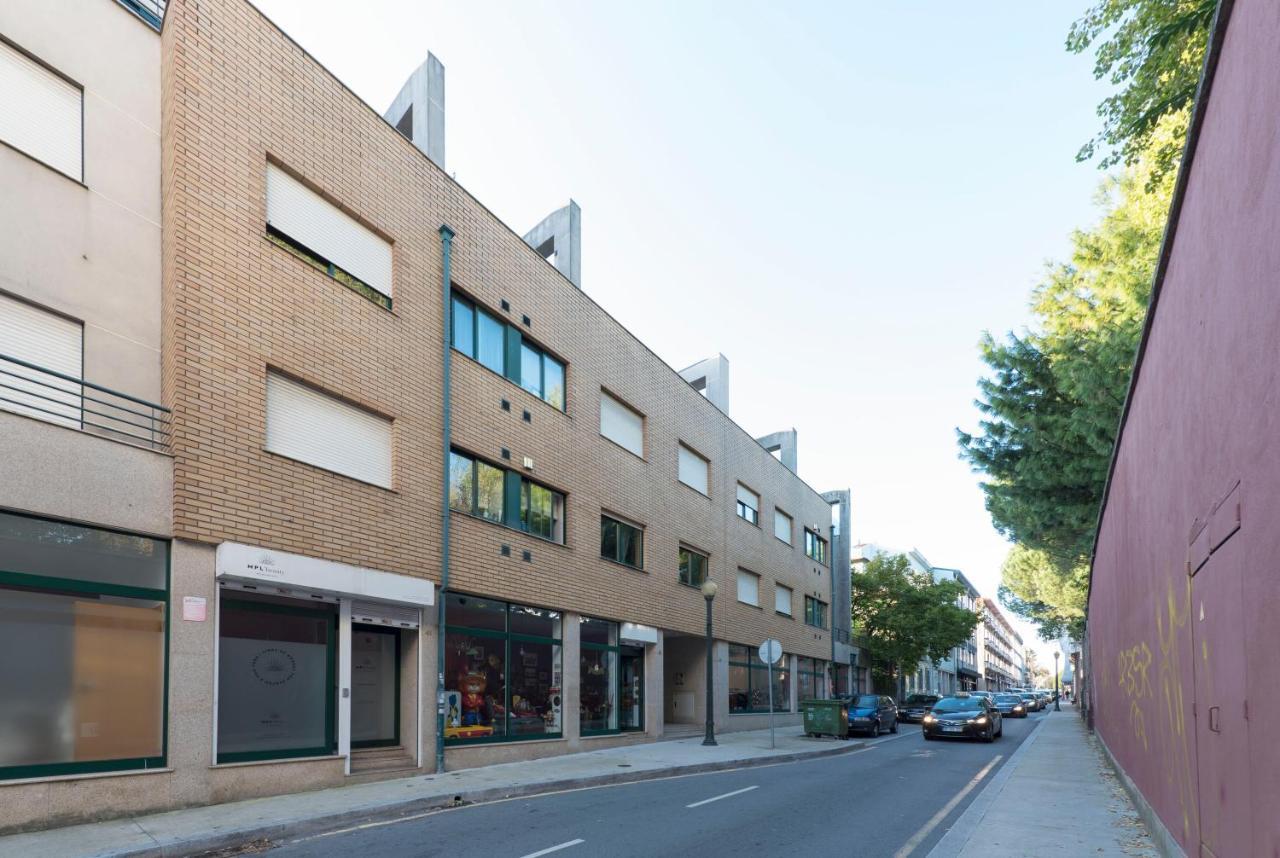 Lovelystay - Homey Feeling Flat W/ Free Parking Porto Zewnętrze zdjęcie