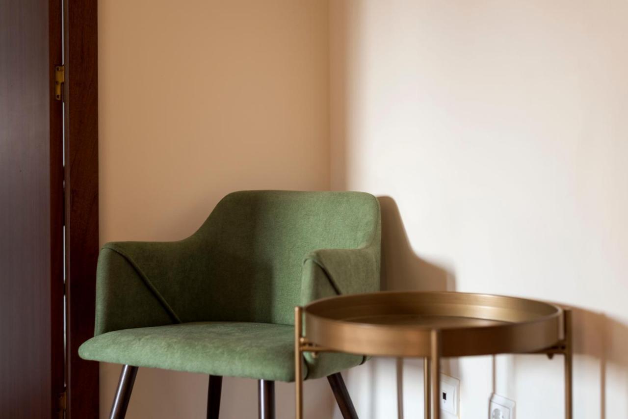 Lovelystay - Homey Feeling Flat W/ Free Parking Porto Zewnętrze zdjęcie